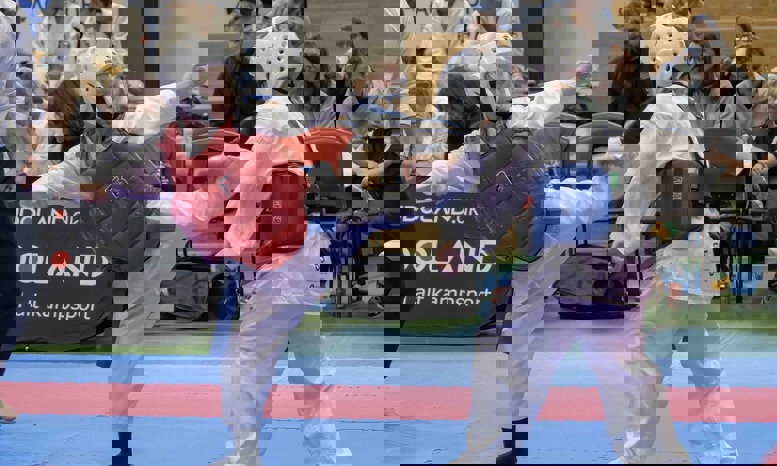 481784195 613050334826046 6457627485379195121 N